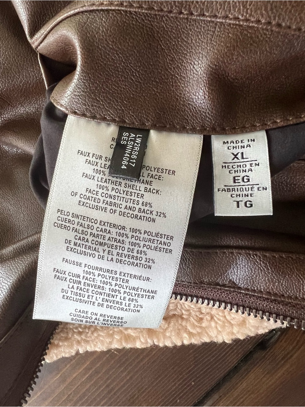 Levi's Tan Sherpa Bomber Jacket with Brown Trim - Picture 11 of 11